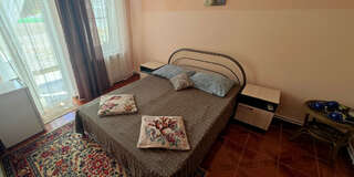 Гостиница Веста Джубга Двухместный номер Делюкс с 1 кроватью или 2 отдельными кроватями, вид на бассейн-5